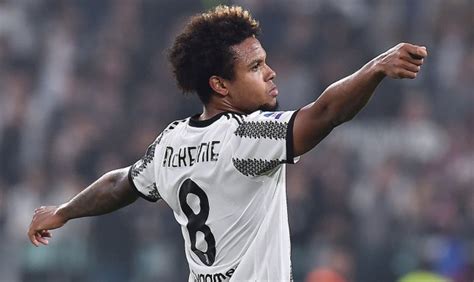 Juventus Weston McKennie débarque à Leeds United