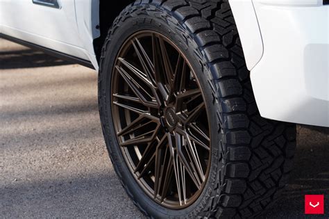 TOYOTA TUNDRA HYBRID FORGED SERIES HF6 5 Vossen Wheels