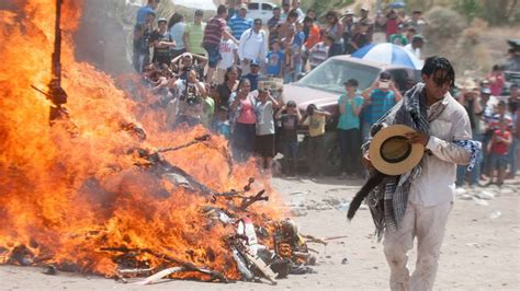 Quema De M Scaras Una Tradici N De Los Fariseos Yaquis