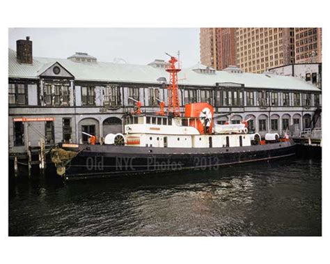 FDNY Fireboat - in the Battery - Downtown Manhattan - New York, NY ...