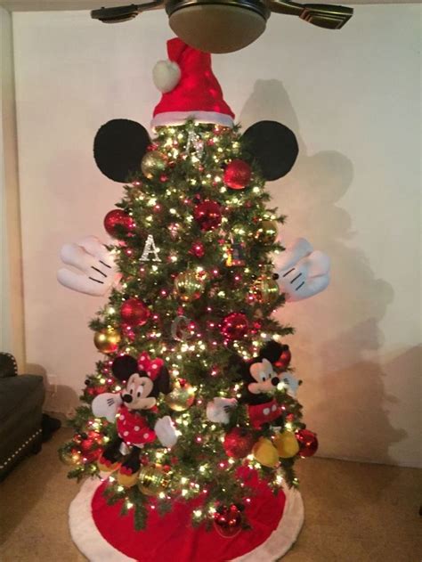 Pin By Maria Vargas Aguilar On Christmas Mickey Christmas Disney