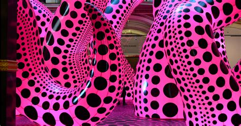 Yayoi Kusama S Retrospective Spreads Polka Dots At Gropius Bau In Berlin