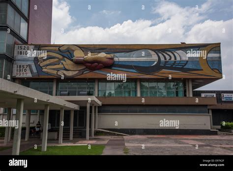 National Autonomous University Of Mexico Stock Photo Alamy