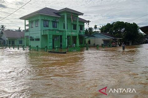 Bpbd 40 Desa Di Kabupaten Aceh Barat Terendam Banjir Antara News