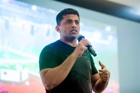 Byju Raveendran Voted As Worst Founder Sridhar Vembu Best