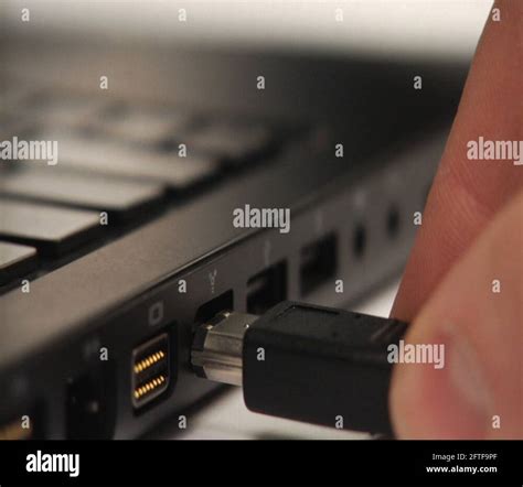 Firewire Stock Videos And Footage Hd And 4k Video Clips Alamy