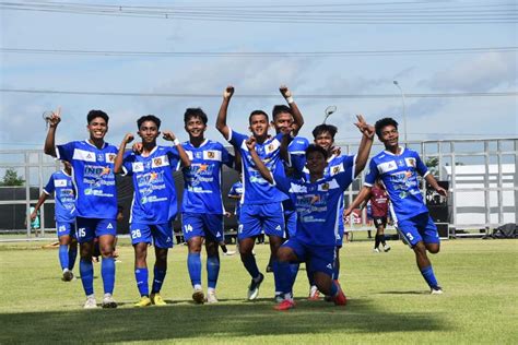 Laga Perdana Piala Suratin U 17 Nasional Persikopa Cukur Kalimantan