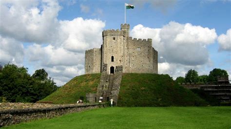 Cardiff Castle, Cardiff, Wales. : r/castles