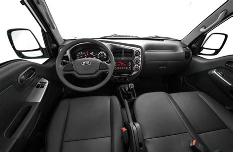 Kia-K2500-nuevo-interior - Mega Autos