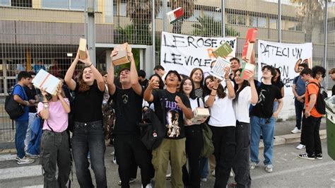 Maturit Oggi La Prima Prova Tra I Temi Ungaretti E Levi