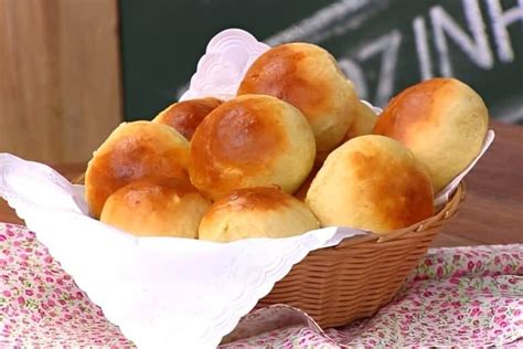 Pãozinho de batata doce macio e fofinho uma delícia muito fácil de preparar