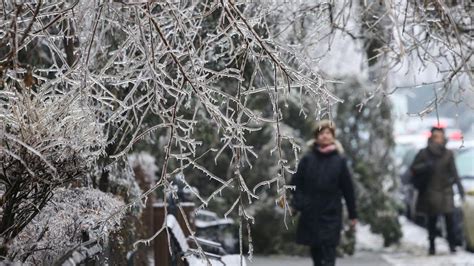 Pogoda Na Dzi Roda Opady Deszczu Miejscami B D Zamarza