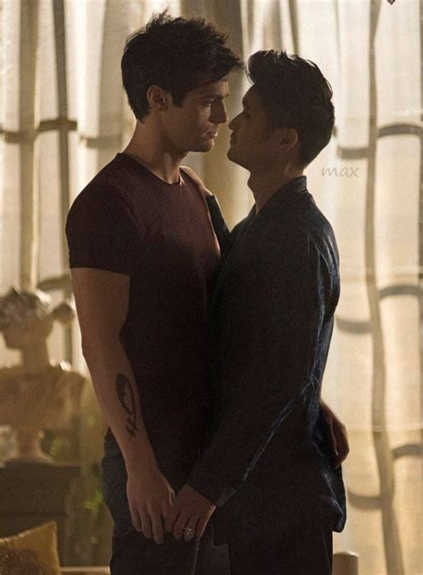 Shadowhunters Shadowhunters Malec Alec Lightwood Shadowhunters