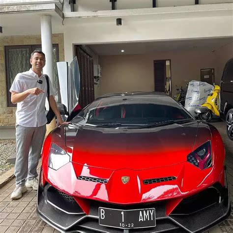 9 Potret Koleksi Kendaraan Mewah Raffi Ahmad Total Ditaksir Rp 30 M