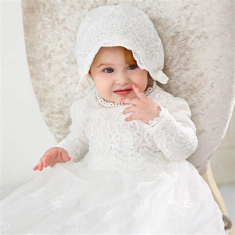 Robe De Bapt Me En Dentelle Pour B B Avec Bonnet