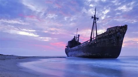 Shipwreck Wallpapers - Wallpaper Cave