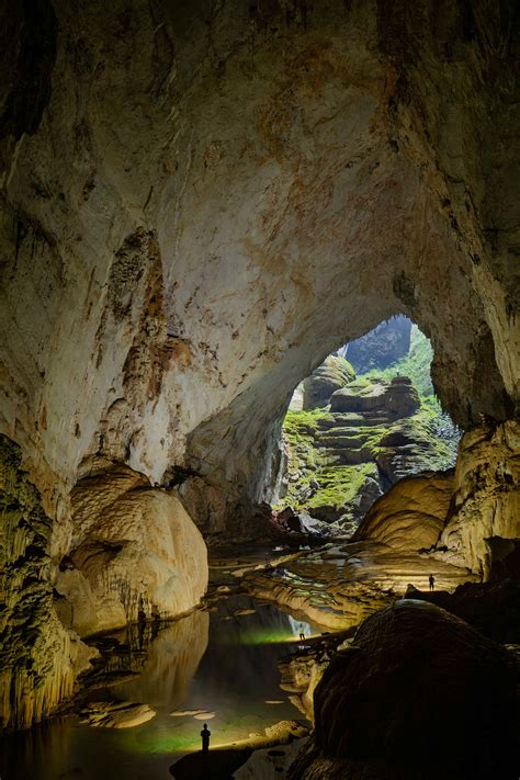 How To Explore The Worlds Largest Cave Hang Son Doong In Vietnam