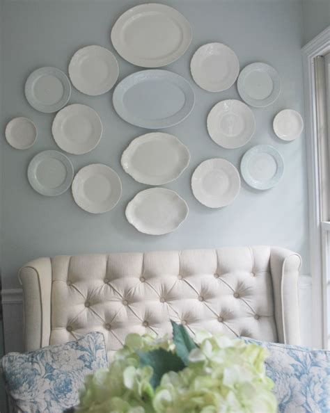 Plum Pretty Decor & Design Co.DIY Plate Gallery Wall