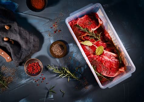 Fleisch Marinieren In Der Barbeque Box Mirahome