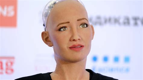 Robots Humanoides Con Piel Artificial Y Los Cinco Sentidos