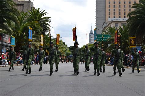 Desfile Cívico Militar 212 Aniversario De La Independencia De México Secretaría De La