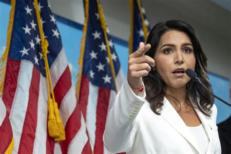 Gabbard says she won't mount 3rd-party 2020 presidential bid