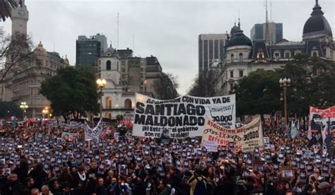 Quién es Santiago Maldonado y por qué no sabemos dónde está