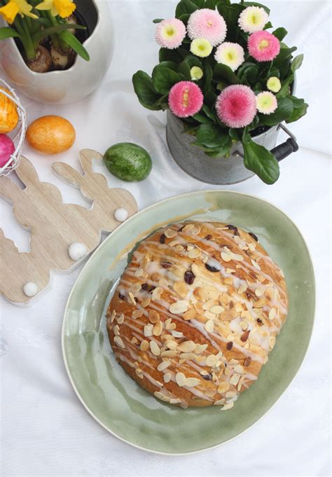 Fluffiges Osterbrot Backen Mit Trockenhefe Und Rosinen