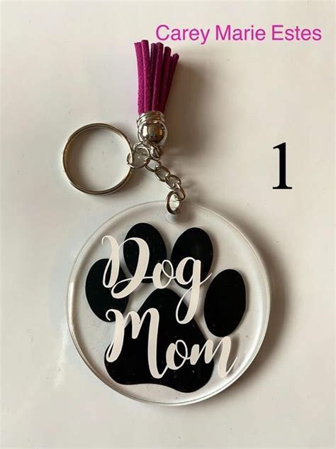 Pin by Ana Jim on mich | Keychain design, Keychain craft, Mom keychain