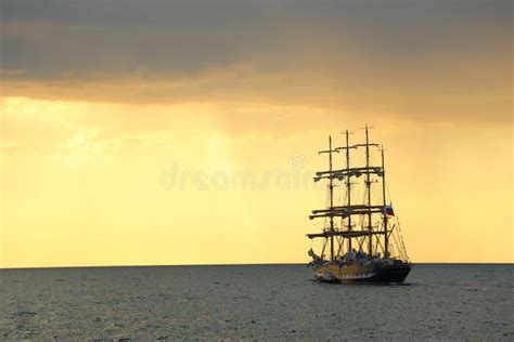 Silhouette Of The Tall Ship At Sunset Stock Image Image Of Storm