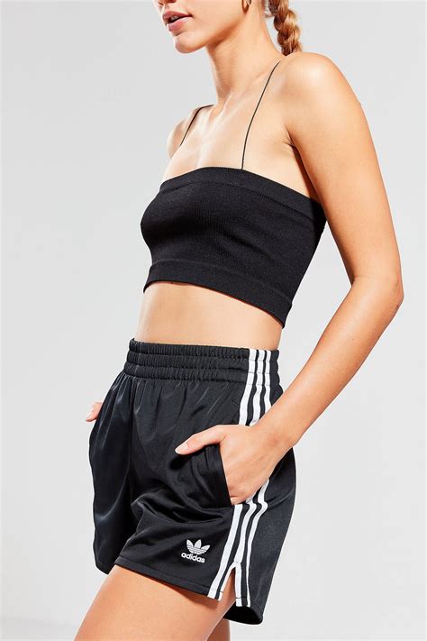 Adidas Originals Adicolor 3 Stripes Short Striped Shorts Outfit