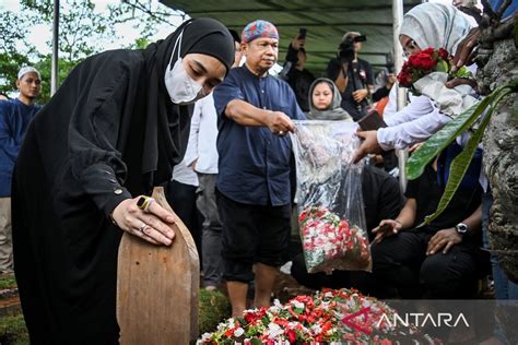 Zulfati Indraloka Babe Cabita Sosok Lelaki Yang Gigih ANTARA News