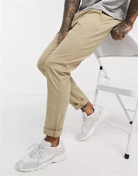 Tapered Chinos How To Wear And Style Mens Chinos The Streets