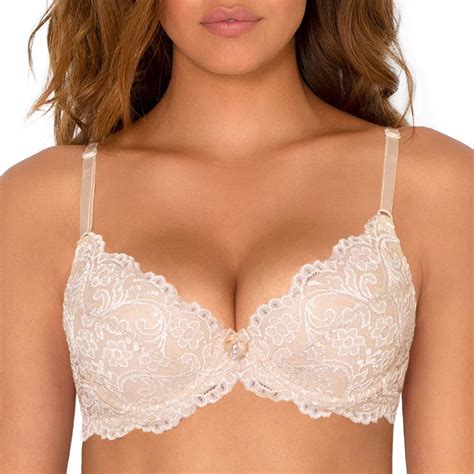 15 Best Bras For Small Busts 2024 Best Bras For Small Breasts