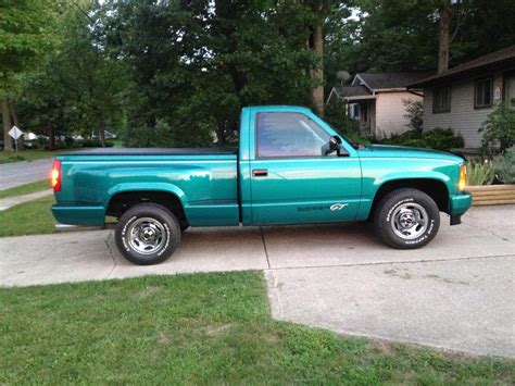 1993 GMC Sierra GT - Jayson I. - LMC Truck Life