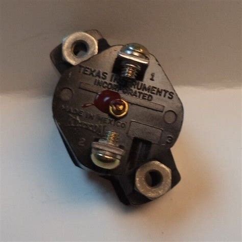 Klixon 12 5 60 Amp Thermal Circuit Breaker 7851 Series P N 7851 38 15 Ebay