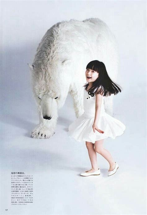 Hot Sexy Mana Ashida Bikini Pics