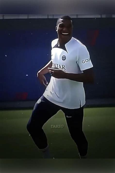 this song … kylian mbappe 🇫🇷 | Kylian mbappé, Soccer players, Football ...