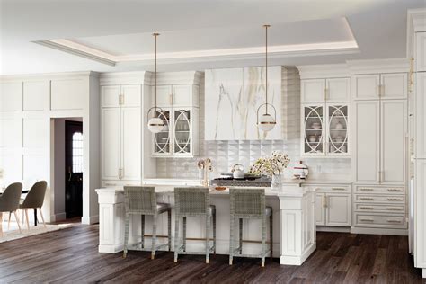 Finding The Best White Paint For Your Kitchen Cabinets KraftMaid