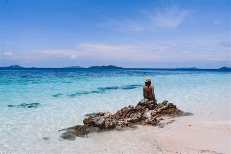 Malcapuya Island, Philippines: The ULTIMATE Guide!