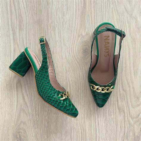 Zapato Verde Esmeralda Con Herraje En Cuero Calzado Nanys