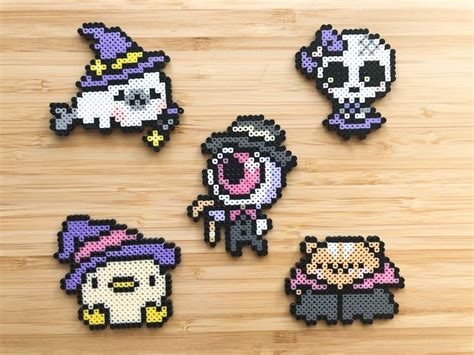 Clawbert Halloween Cute Characters Perler Beads Art, Pixel Art, Fridge ...