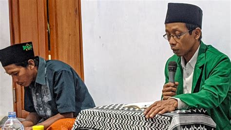 Pembacaan Manaqib Syekh Abdul Qodir R A Oleh Ustadz Fathul Mui D