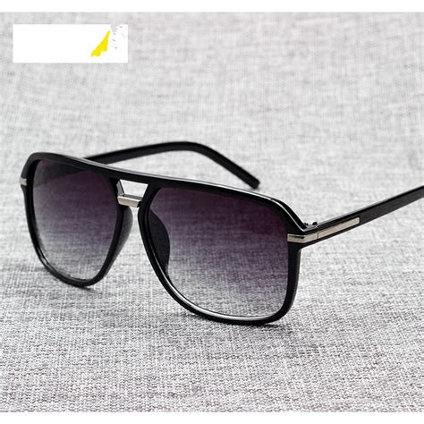 Arriba 64 Imagen Tom Ford Big Glasses Abzlocalmx