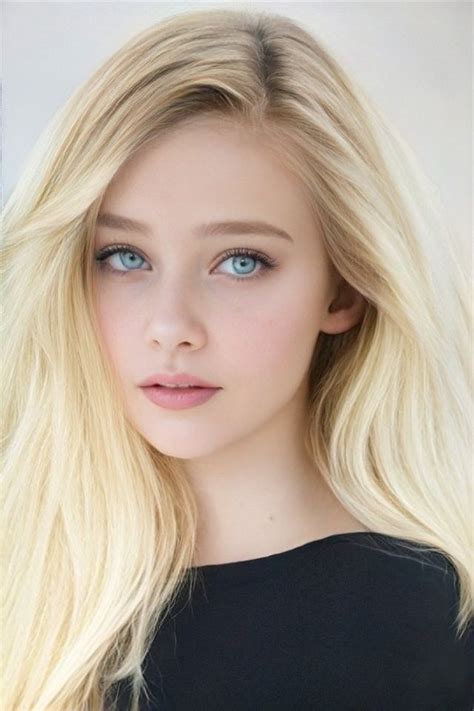 Pin By Edwin Peña On Dibujo Y Retratos In 2024 Blonde Hair Blue Eyes Blonde With Blue Eyes