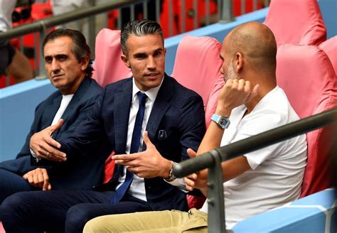 Robin Van Persie To Coach His Son Shaqueel In New Feyenoord Academy