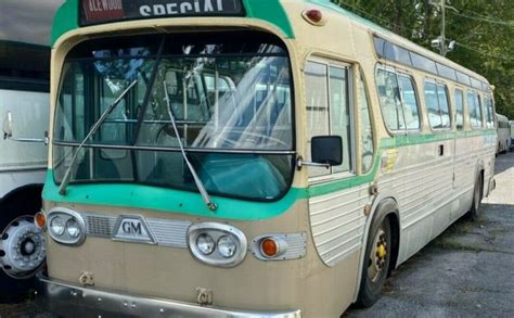 Fishbowl Find: 1966 GM TDH-4519 Bus | Barn Finds