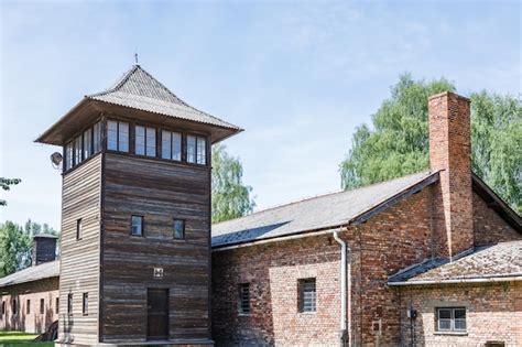 El campo de concentración de Auschwitz Birkenau y el monumento