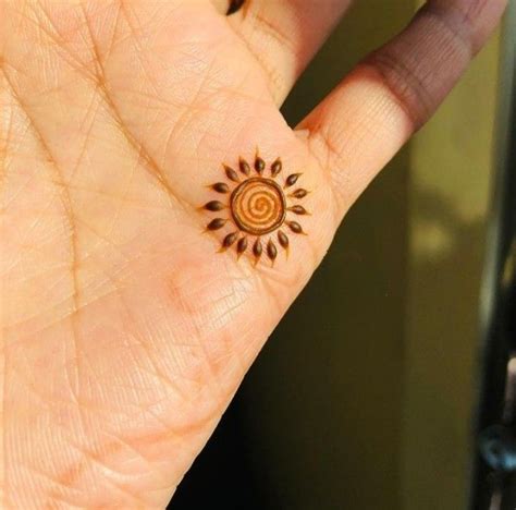 Simple Henna Tattoo On Hand