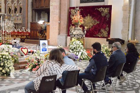 Il Funerale Di Milena Visalli A Messina Dolore Ed Emozione Per L